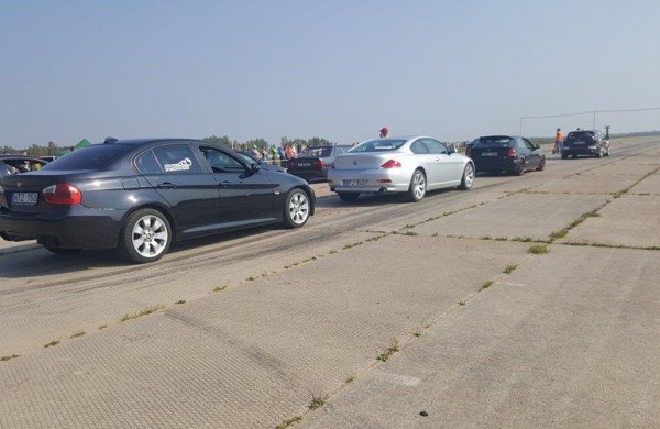 Ruklos aerodrome – automobilių lenktynės