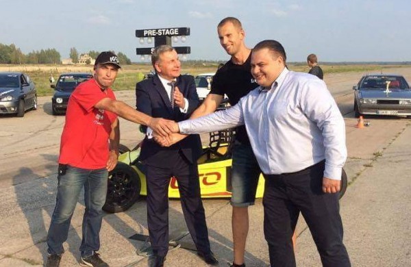 Ruklos aerodrome – automobilių lenktynės