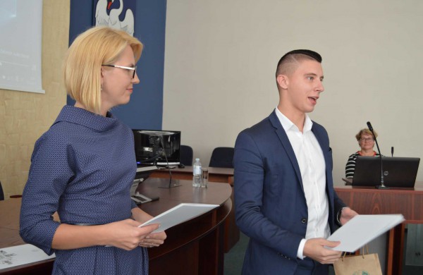 Mero M. Sinkevičiaus ir VSB padėkos partneriams už pagalbą organizuojant Sveikatos stiprinimo užsiėmimų maratoną Joninių slėnyje