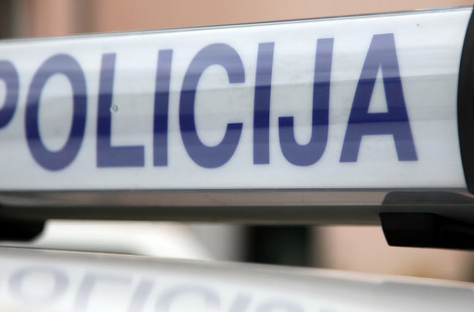 "Pragėrėte" telefoną? Ieškokite patys