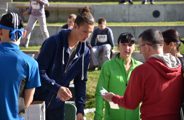 Bėgikai rudens varžyboms vėl rinkosi Jonavoje 