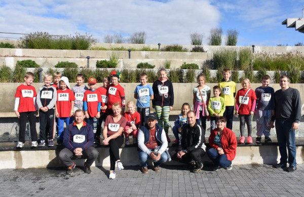 Bėgikai rudens varžyboms vėl rinkosi Jonavoje 