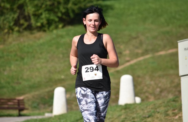 Bėgikai rudens varžyboms vėl rinkosi Jonavoje 