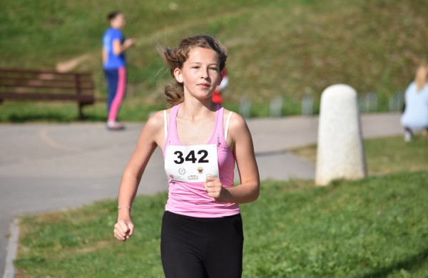 Bėgikai rudens varžyboms vėl rinkosi Jonavoje 