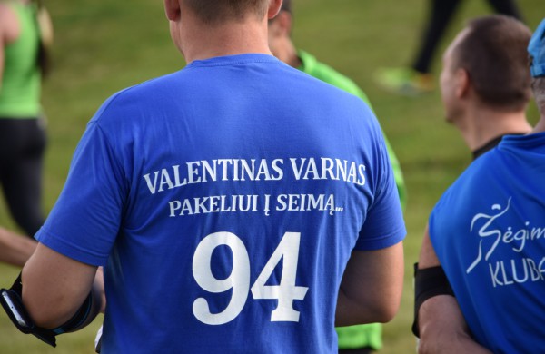 Bėgikai rudens varžyboms vėl rinkosi Jonavoje 