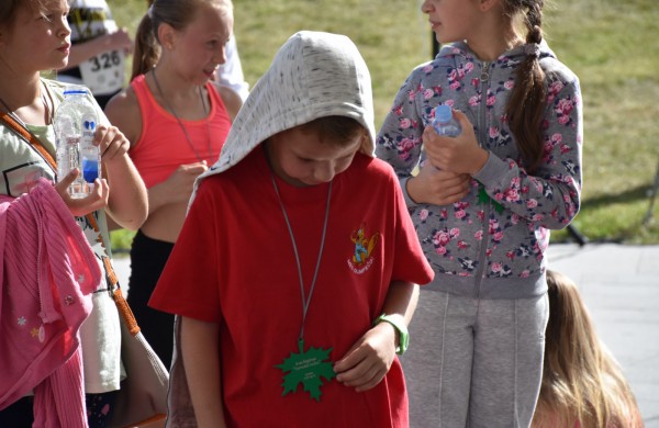 Bėgikai rudens varžyboms vėl rinkosi Jonavoje 