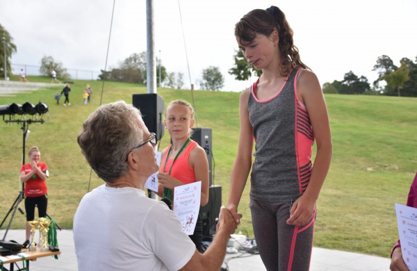 Bėgikai rudens varžyboms vėl rinkosi Jonavoje 