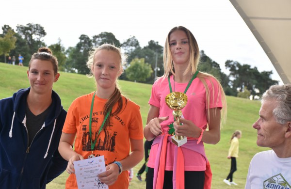 Bėgikai rudens varžyboms vėl rinkosi Jonavoje 