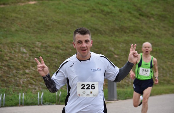 Bėgikai rudens varžyboms vėl rinkosi Jonavoje 