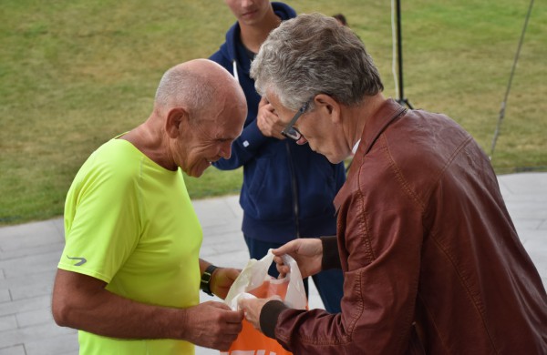 Bėgikai rudens varžyboms vėl rinkosi Jonavoje 