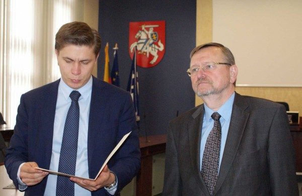 Jonavoje pasirašytas skaidrių rinkimų memorandumas