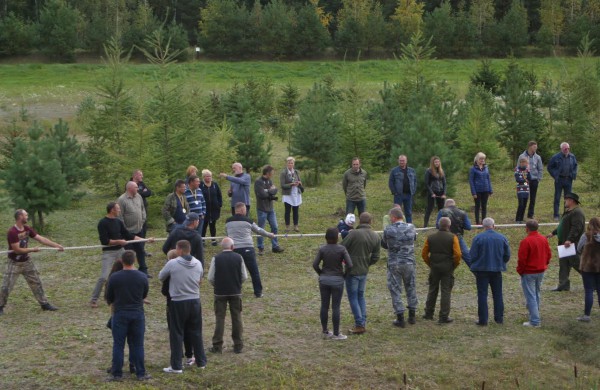 Jonavos medžiotojai paminėjo šv. Huberto dieną