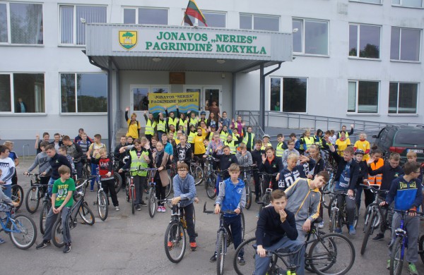 Dienos be automobilio nugalėtojai – J.Ralio gimnazija