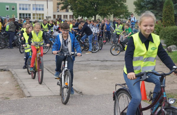 Dienos be automobilio nugalėtojai – J.Ralio gimnazija