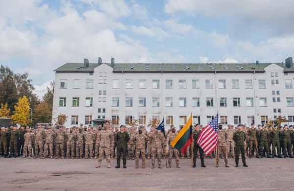 Rukloje vyko JAV rotacinių pajėgų padalinio išlydėtuvės