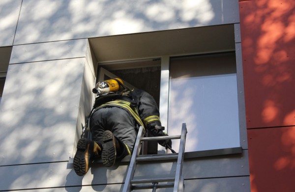 Šeimininkas – į parduotuvę, į namus – ugniagesiai