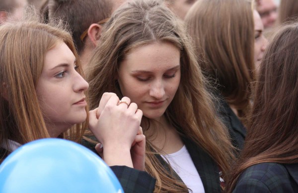 Senamiesčio gimnazijoje oficialiai atidarytas atnaujintas sporto aikštynas