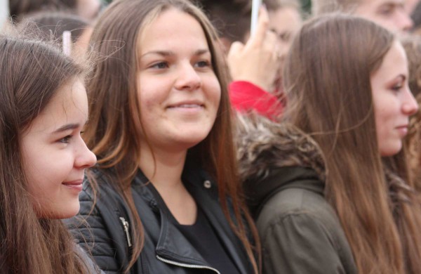 Senamiesčio gimnazijoje oficialiai atidarytas atnaujintas sporto aikštynas