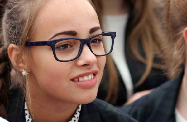 Senamiesčio gimnazijoje oficialiai atidarytas atnaujintas sporto aikštynas