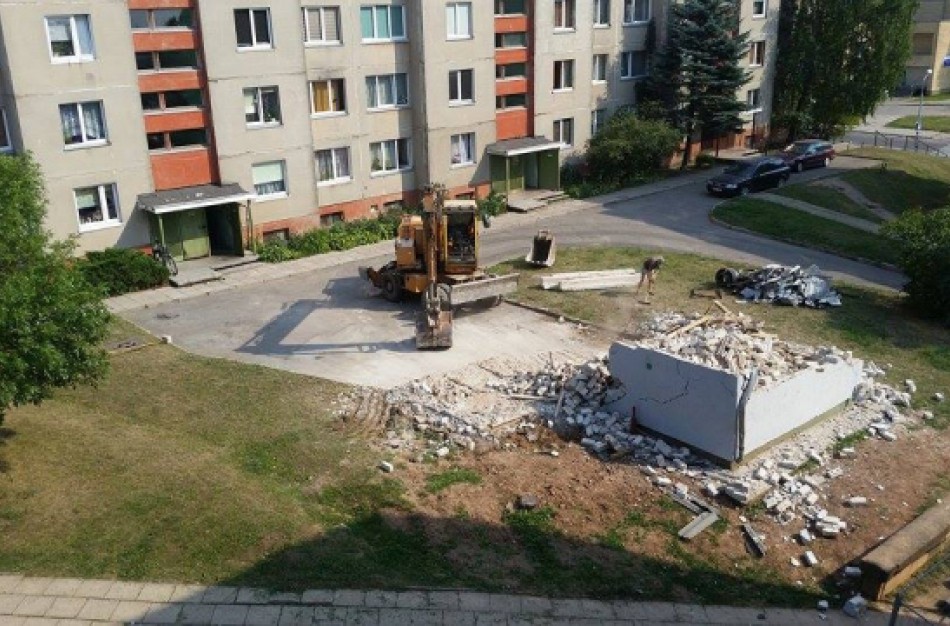 Jonavoje griaunami senieji dujų reguliavimo punktai