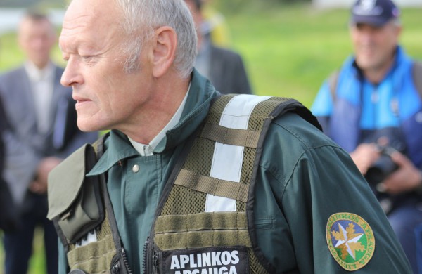 Į Neries upę įleista 6 tūkst. žuvų jauniklių