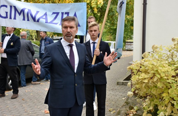 Jeronimo Ralio gimnazija paminėjo 95 metų jubiliejų