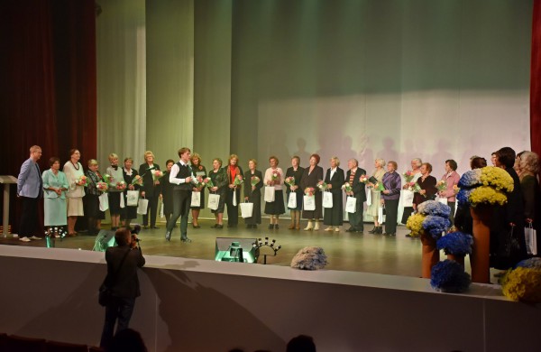 Jeronimo Ralio gimnazija paminėjo 95 metų jubiliejų