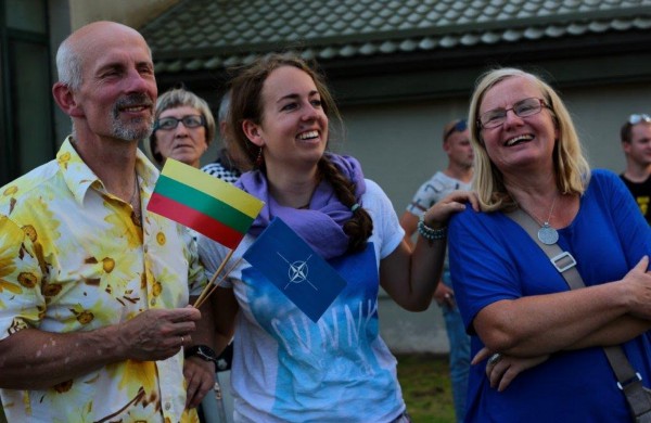 Didžiojo Lietuvos etmono Jonušo Radvilos mokomajam pulkui – 18 metų