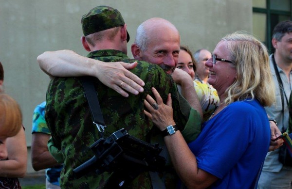 Didžiojo Lietuvos etmono Jonušo Radvilos mokomajam pulkui – 18 metų