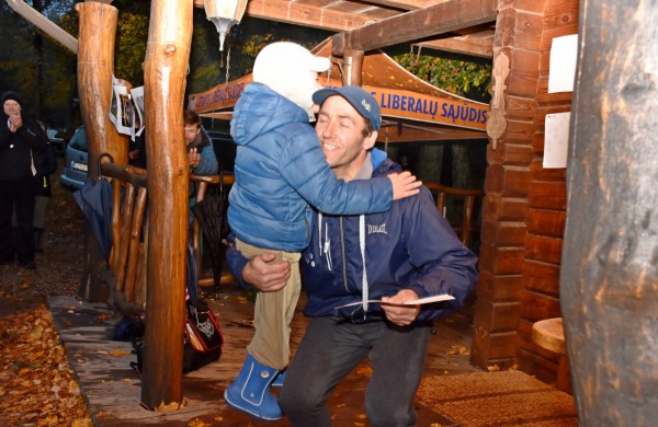 Rudeninė diskgolfininkų sueiga Survilų sodyboje