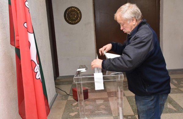 Neoficialūs duomenys: jonaviečiai daugiausiai balsų atidavė R.Sinkevičiui 