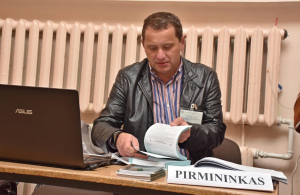 Neoficialūs duomenys: jonaviečiai daugiausiai balsų atidavė R.Sinkevičiui 