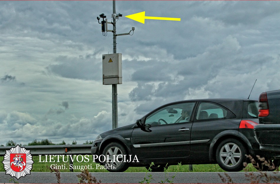 Naujas greičio matavimo būdas: policija pradeda matuoti vidutinį važiavimo greitį