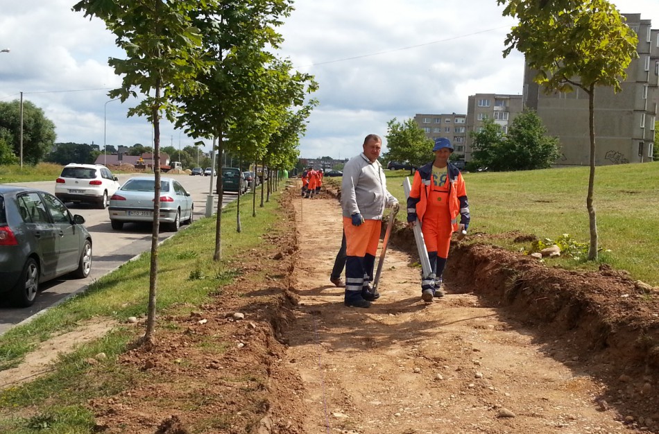 Žemaitės gatvėje pradėtas tiesti naujas šaligatvis