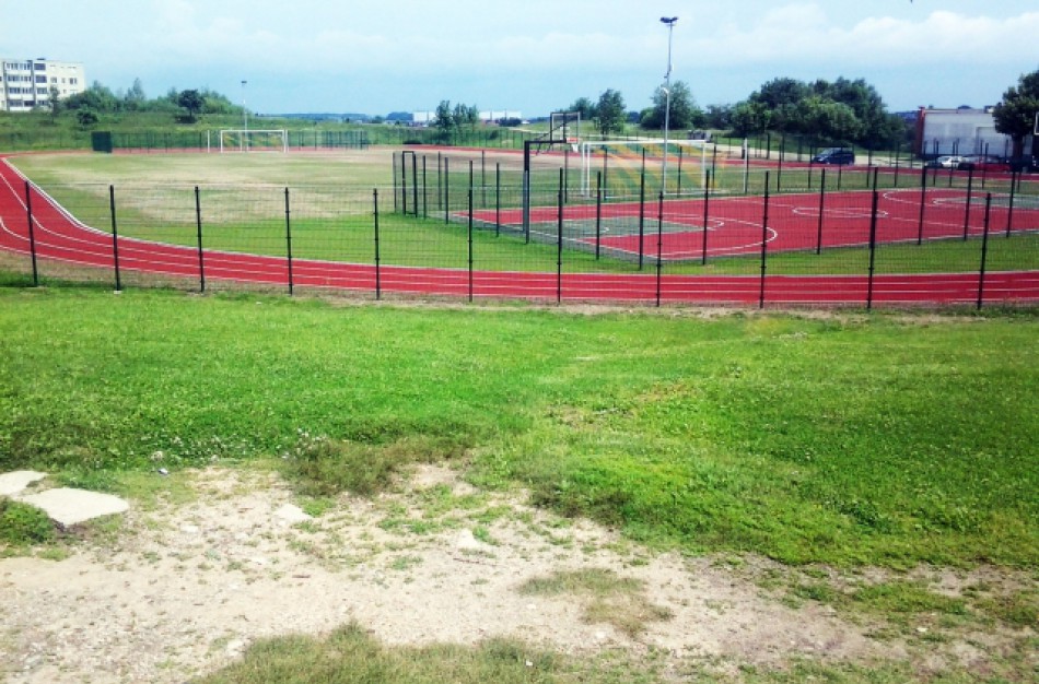 Prašymas - stadione įjungti apšvietimą