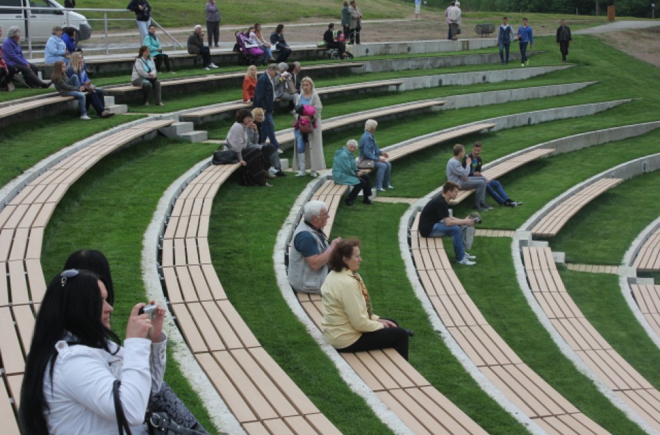 Joninių slėnyje jonaviečius labiausiai sudomino naktinis kinas