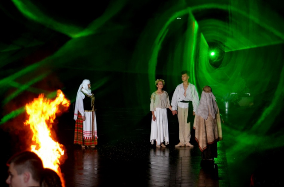 Lietingos Joninės Jonavoje: tradicinė šventė su šiuolaikinės misterijos šou