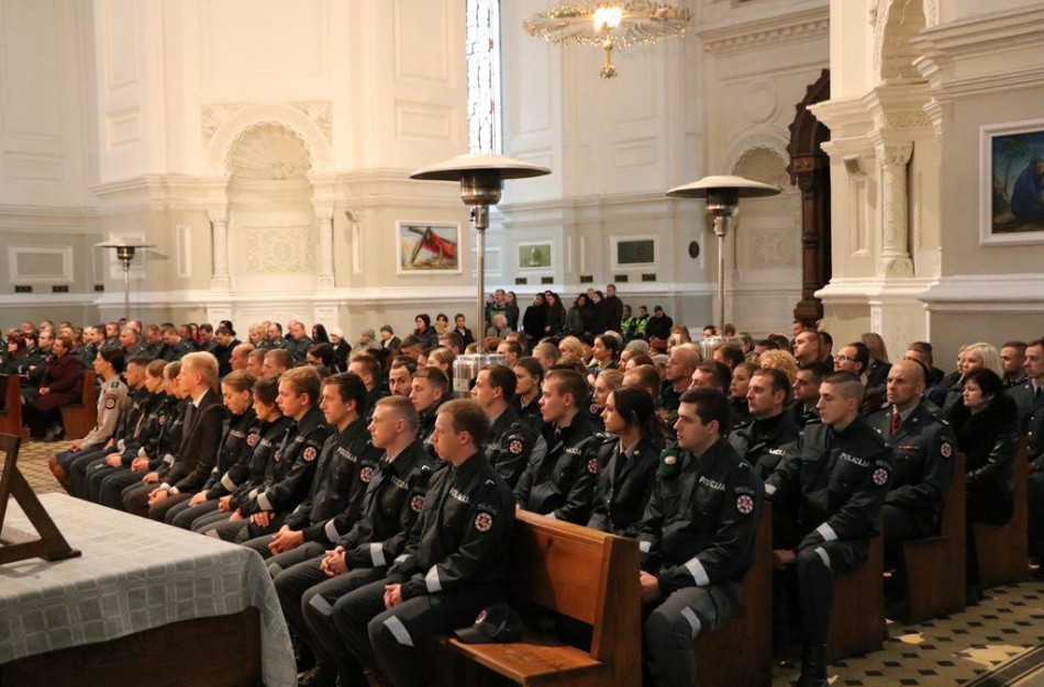 Jonavos policijoje – nauji pareigūnai  