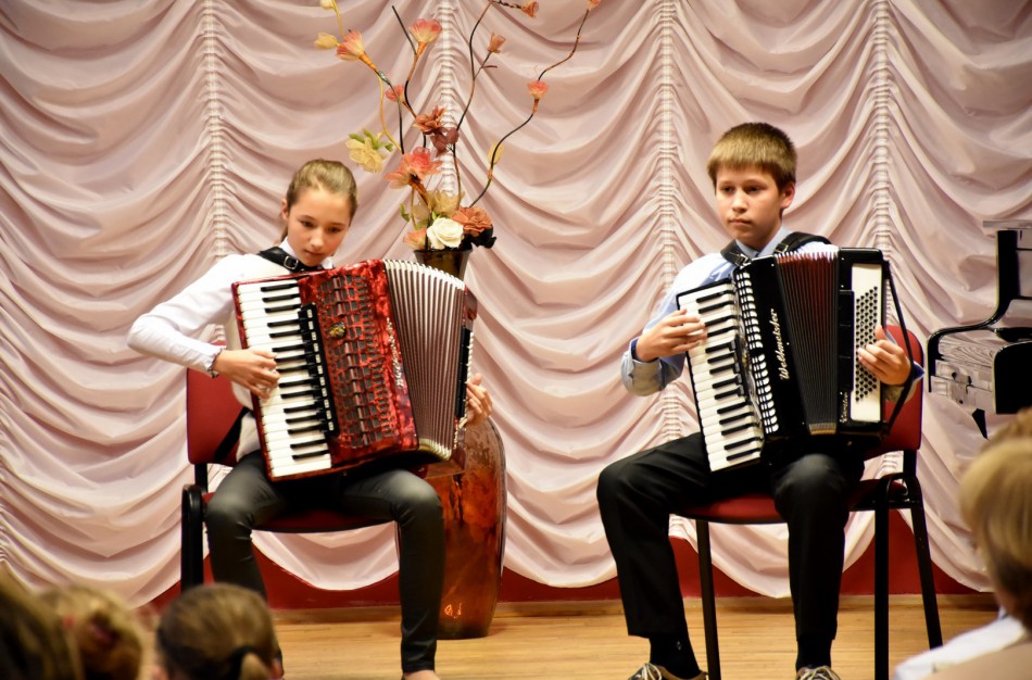 Jonavos meno mokykloje – jaunieji akordeono virtuozai