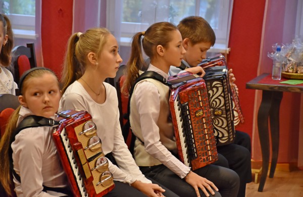 Jonavos meno mokykloje – jaunieji akordeono virtuozai