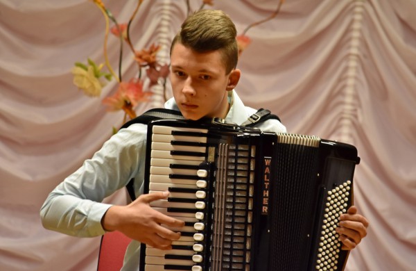 Jonavos meno mokykloje – jaunieji akordeono virtuozai