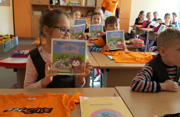 Pirmokų piešiniai  - apie saugumą bei aktyvumą