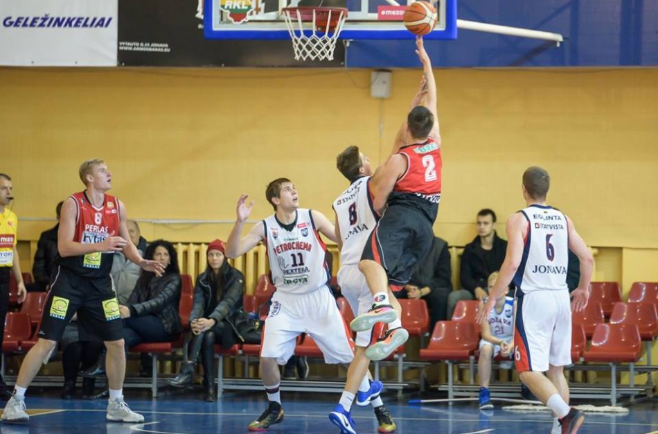 Pirmoji pergalė svečiuose apkarto po pralaimėjimo savoje aikštelėje