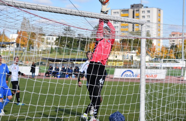 Ketvirtojo rato pabaigoje – triuškinanti nesėkmė namuose