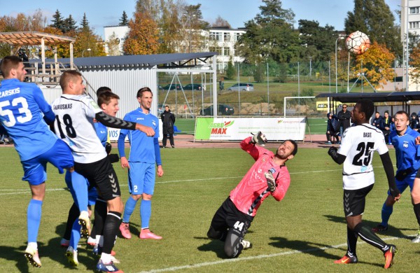 Ketvirtojo rato pabaigoje – triuškinanti nesėkmė namuose