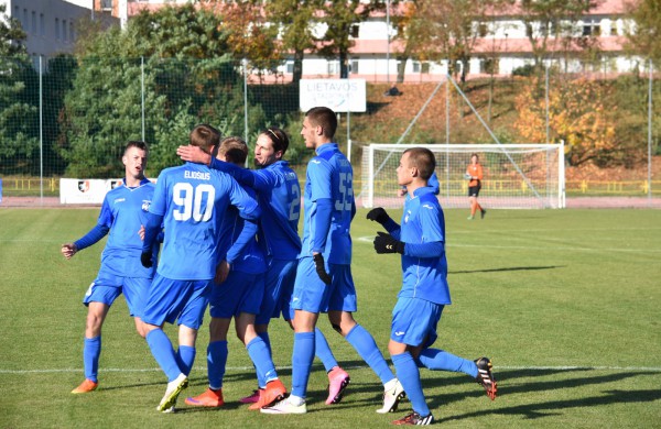 Ketvirtojo rato pabaigoje – triuškinanti nesėkmė namuose