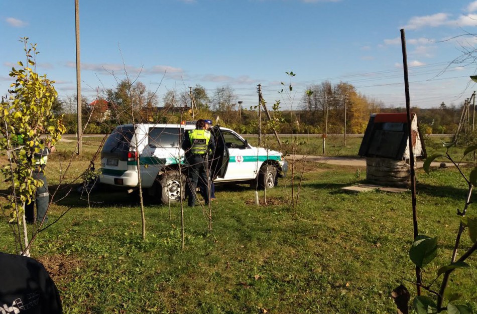 Jonavos rajone – girto motorolerio vairuotojo gaudynės