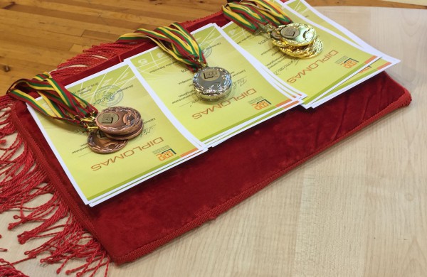 Dešimtosiose pirmenybėse apdovanojimus išsidalino ir Jonavos moksleiviai