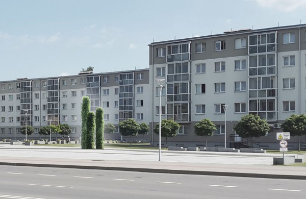 Kuo pakeisti miesto centre esantį ekraną? (vizualizacijos)