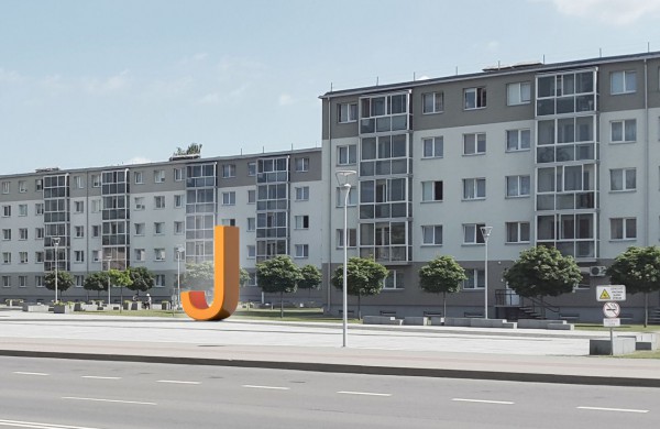 Kuo pakeisti miesto centre esantį ekraną? (vizualizacijos)